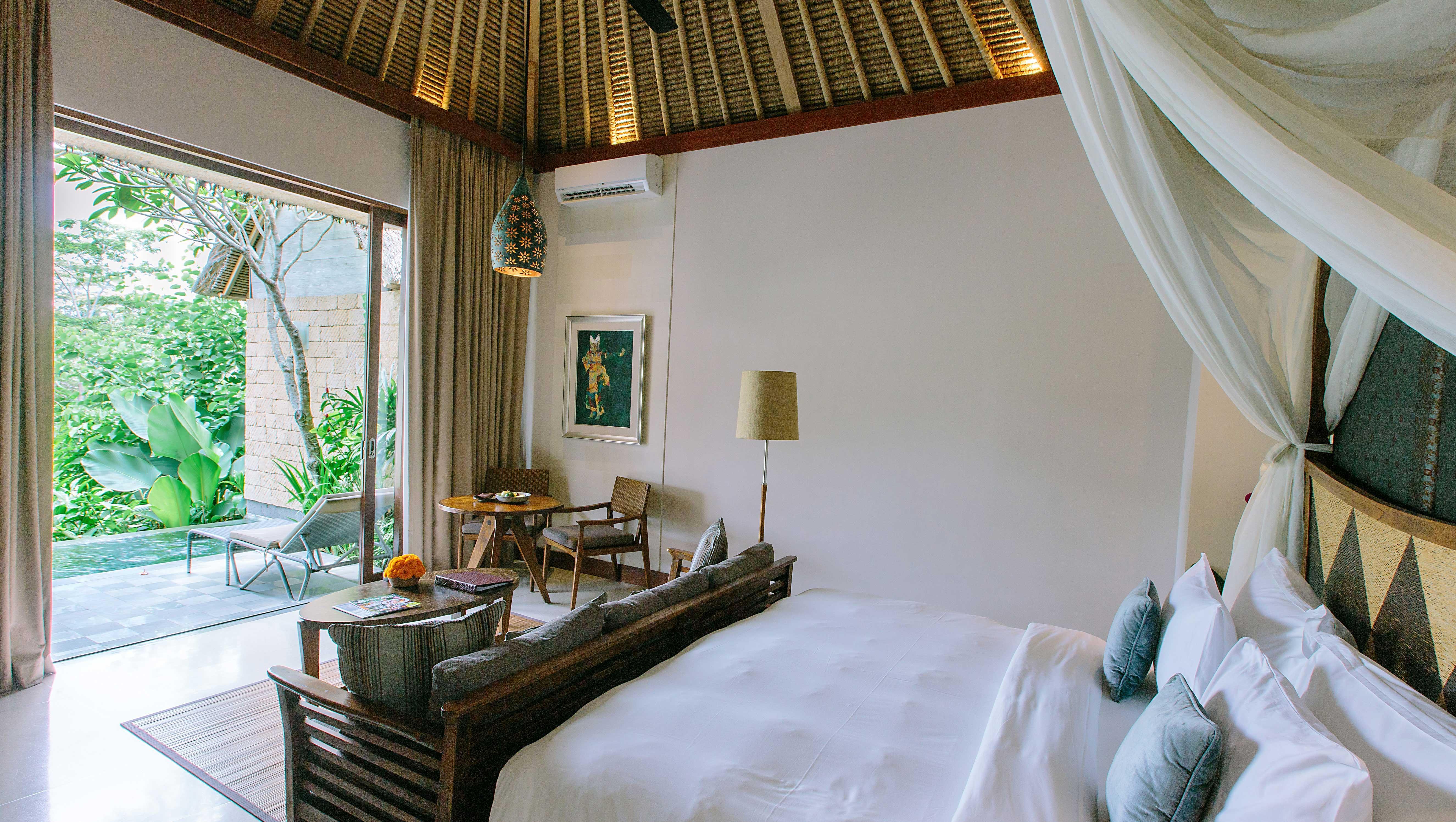 Tejaprana Resort y Spa Ubud Exterior foto A room at the resort
