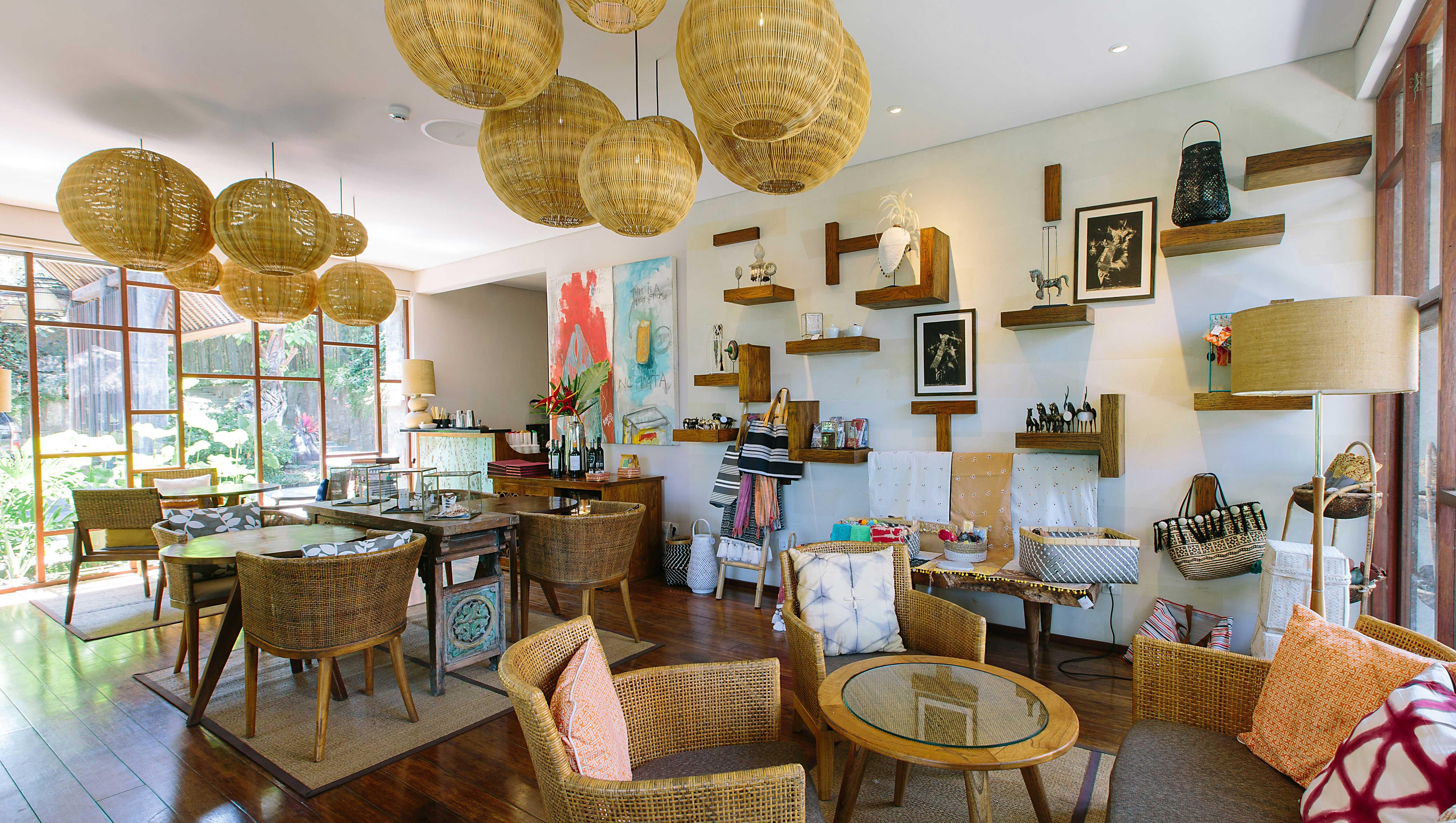 Tejaprana Resort y Spa Ubud Exterior foto The interior of the gallery