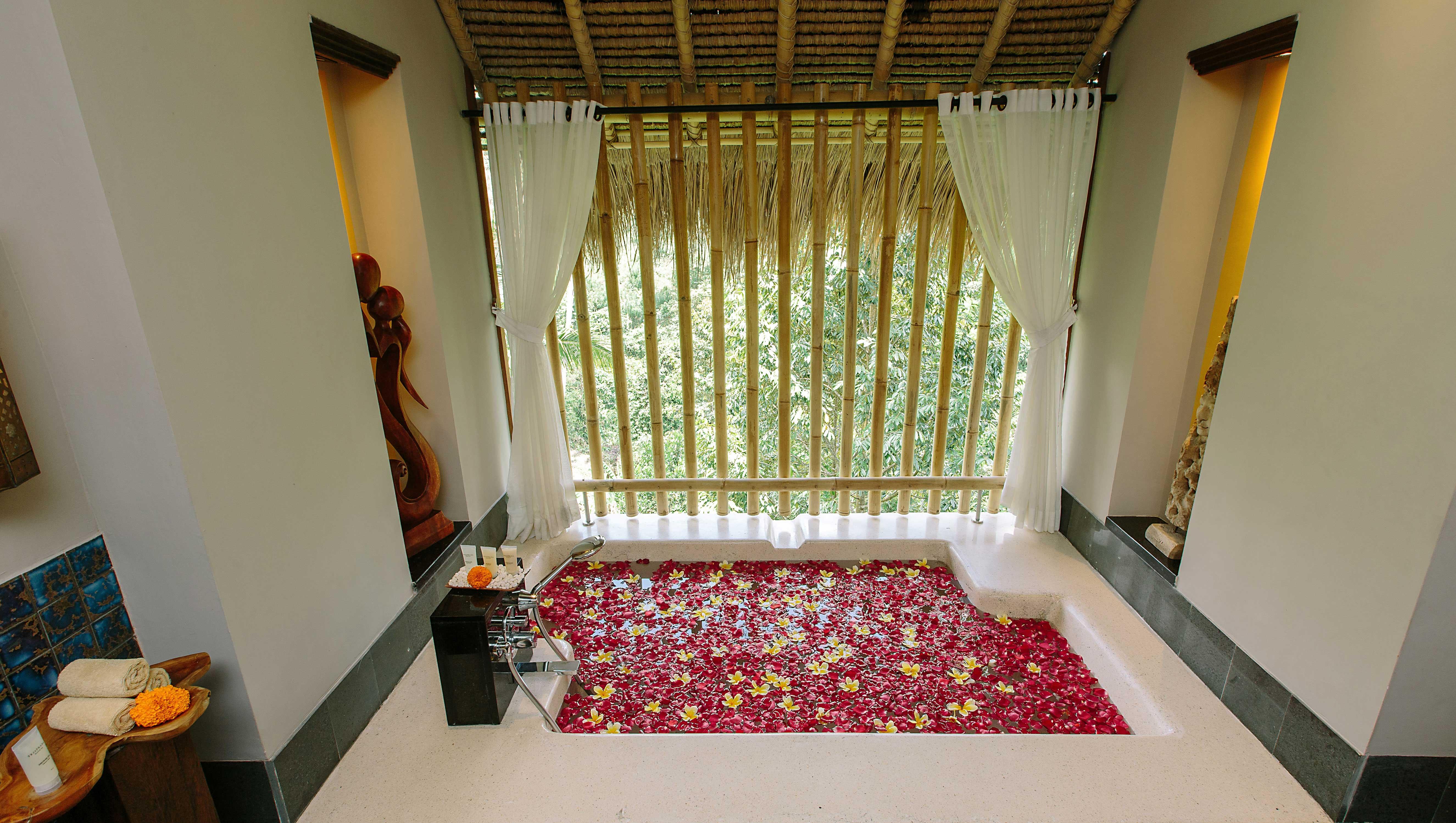 Tejaprana Resort y Spa Ubud Exterior foto A spa in Bali, Indonesia