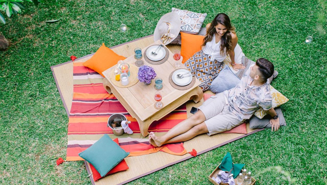Tejaprana Resort y Spa Ubud Exterior foto A picnic in the park